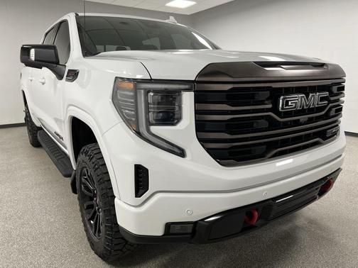 2022 GMC Sierra 1500 AT4X