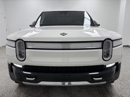 2022 Rivian R1T Adventure