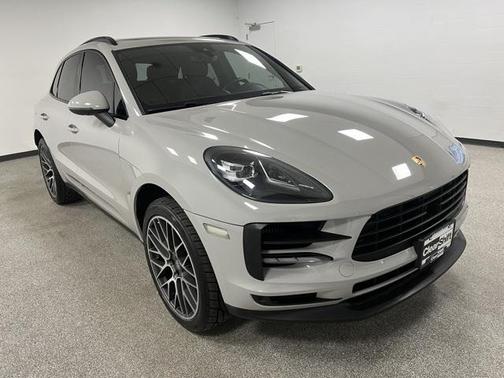 2020 Porsche Macan S