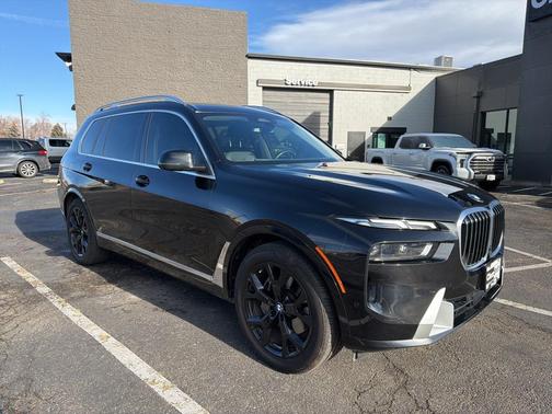 2023 BMW X7 xDrive40i