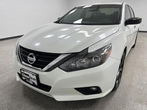 2017 Nissan Altima 2.5 SR