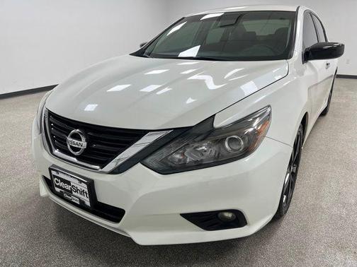 2017 Nissan Altima 2.5 SR