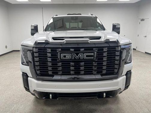 2024 GMC Sierra 3500 Denali