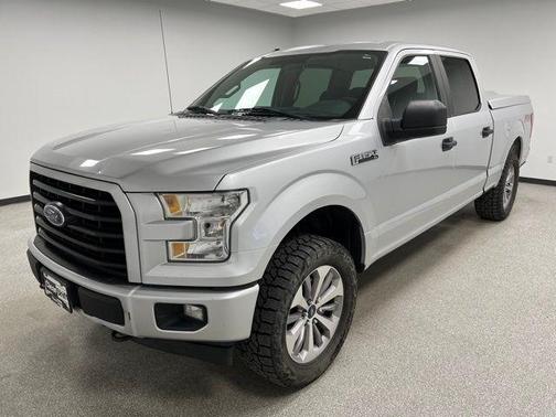 Ingot Silver Metallic 2017 Ford F-150 XL