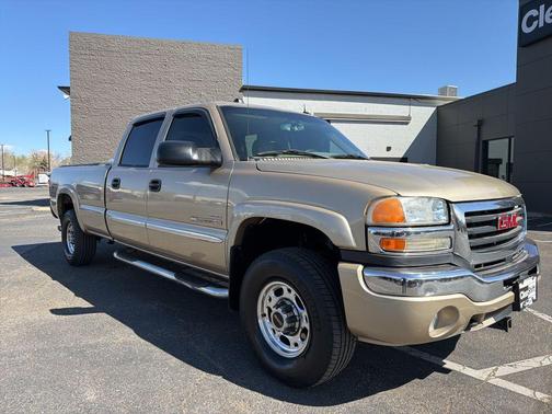 2004 GMC Sierra 2500 SLT H/D Crew Cab