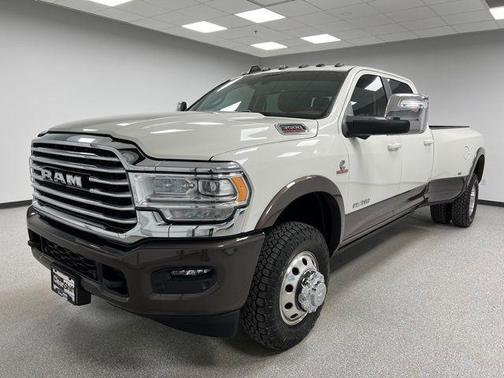 Pearl White 2024 RAM 3500 Longhorn