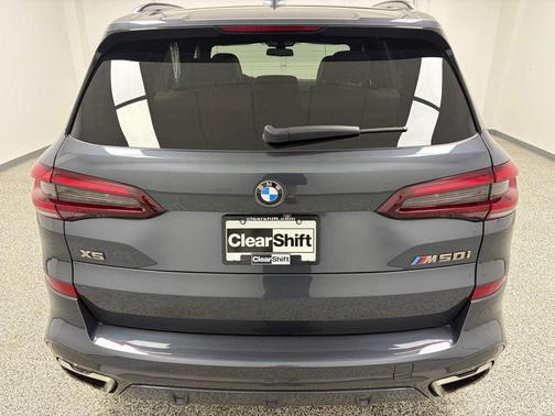 Arctic Grey Metallic 2022 BMW X5 M50i