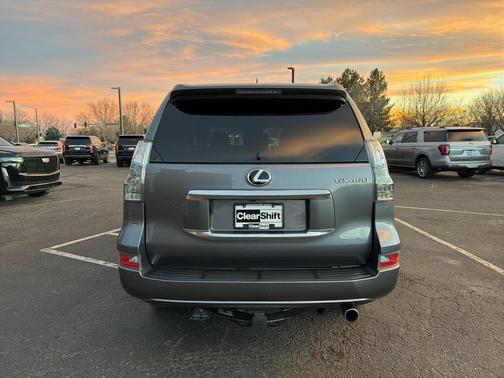 2023 Lexus GX 460 Premium