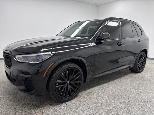 2022 BMW X5 M50i