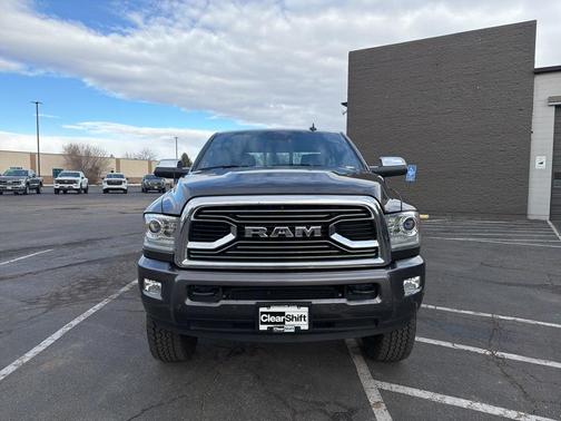2018 RAM 2500 Limited Crew Cab 4x4 6'4' Box