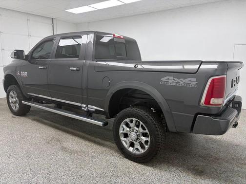 2018 RAM 2500 Limited Crew Cab 4x4 6'4' Box