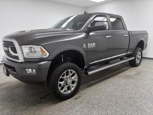 2018 RAM 2500 Limited Crew Cab 4x4 6'4' Box