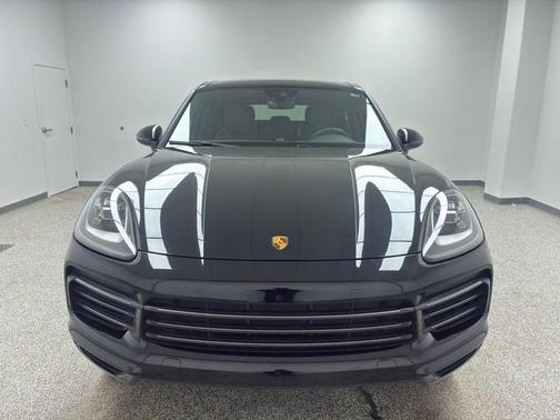 2022 Porsche Cayenne Platinum Edition