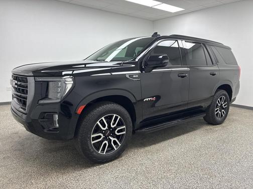 2023 GMC Yukon 4WD AT4
