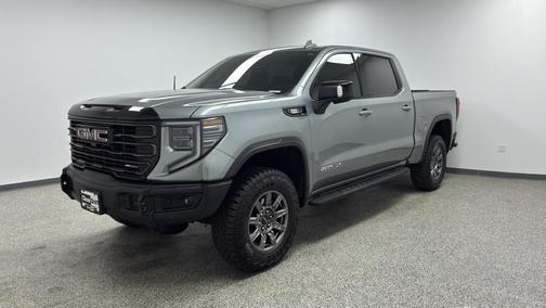 2025 GMC Sierra 1500 AT4X