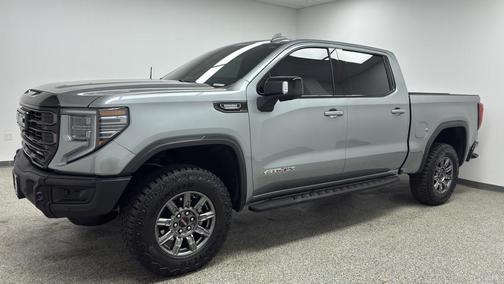 2025 GMC Sierra 1500 AT4X