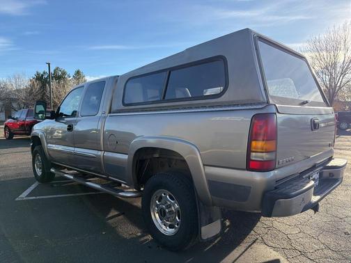 2003 GMC Sierra 2500 SLE H/D Extended Cab