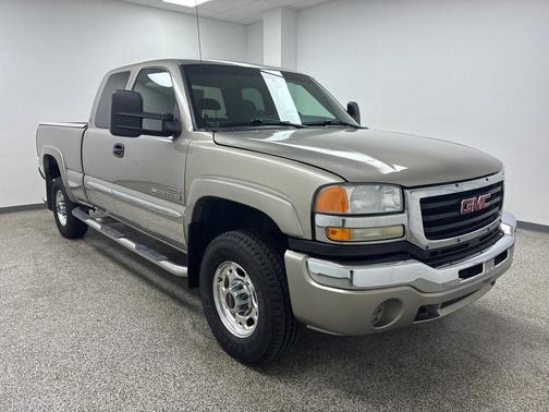 2003 GMC Sierra 2500 SLE H/D Extended Cab