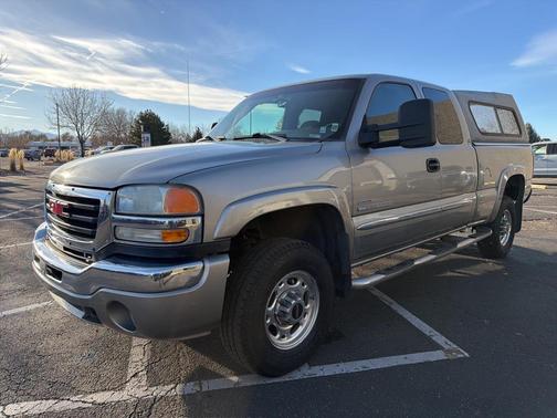2003 GMC Sierra 2500 SLE H/D Extended Cab