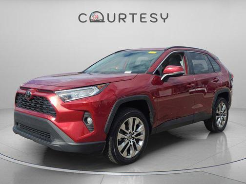 2021 Toyota RAV4 XLE Premium