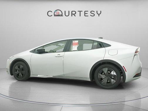 2026 Toyota Prius LE