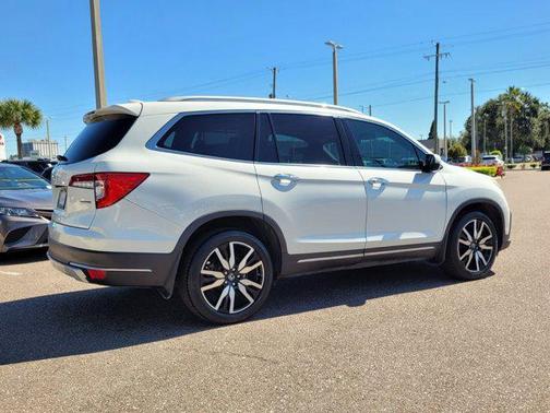 2020 Honda Pilot Touring 8-Passenger