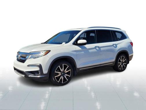 2020 Honda Pilot Touring 8-Passenger