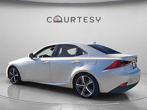 2019 Lexus IS 300 Base