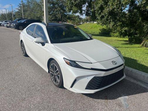 2025 Toyota Camry XLE
