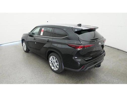 2026 Toyota Highlander Limited