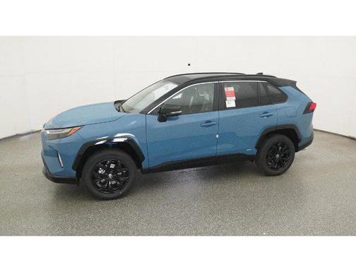 2025 Toyota RAV4 Hybrid SE