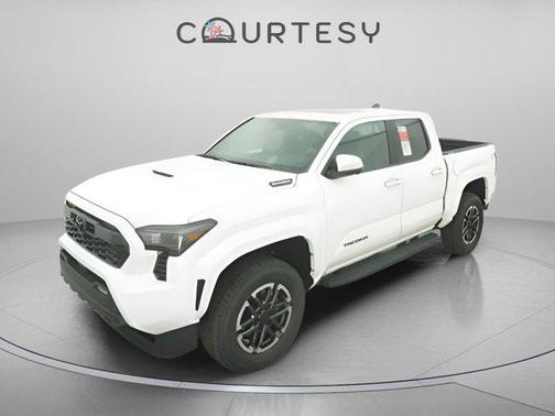 2026 Toyota Tacoma Hybrid TRD Sport