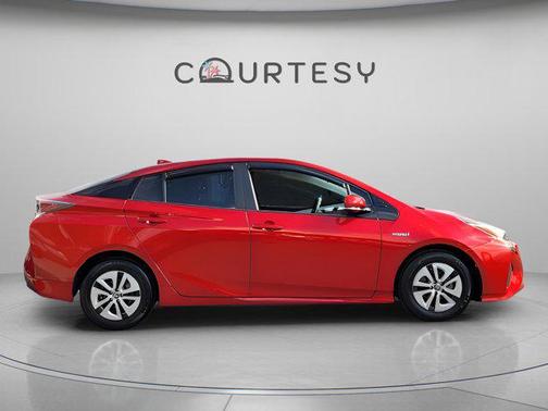 2016 Toyota Prius Two Eco