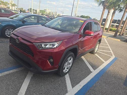2021 Toyota RAV4 XLE