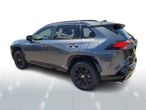 2023 Toyota RAV4 Hybrid SE