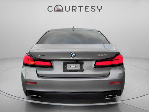 2023 BMW 530 i xDrive