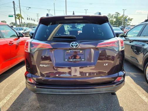 2017 Toyota RAV4 LE