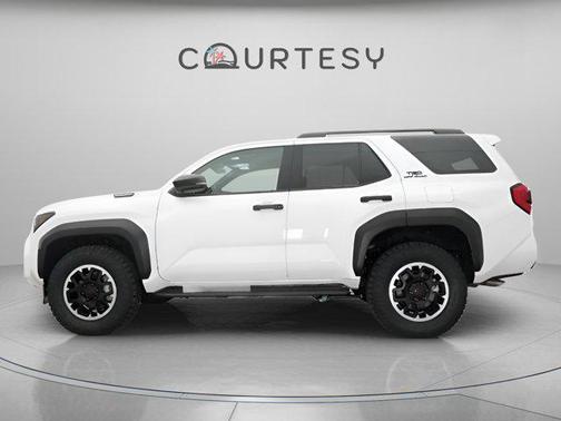 2025 Toyota 4Runner TRD Off Road