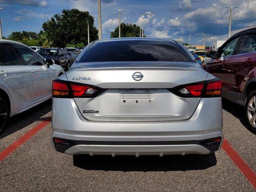 2021 Nissan Altima S FWD
