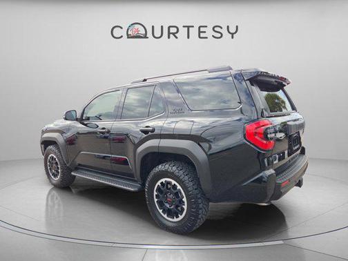 2025 Toyota 4Runner TRD Off Road