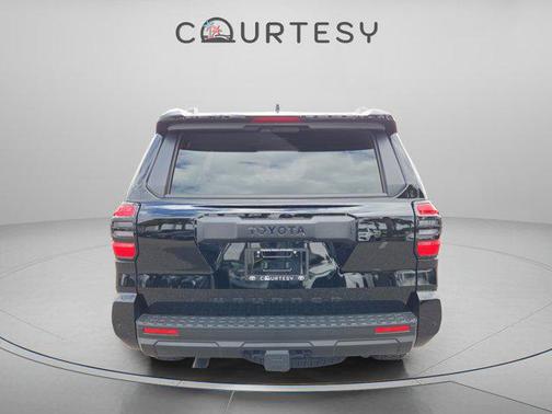 2025 Toyota 4Runner TRD Off Road