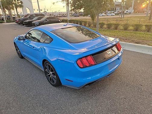 2017 Ford Mustang EcoBoost Premium