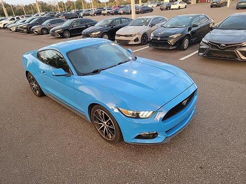 2017 Ford Mustang EcoBoost Premium