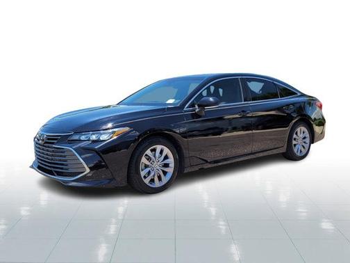 2021 Toyota Avalon XLE