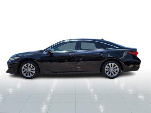 2021 Toyota Avalon XLE