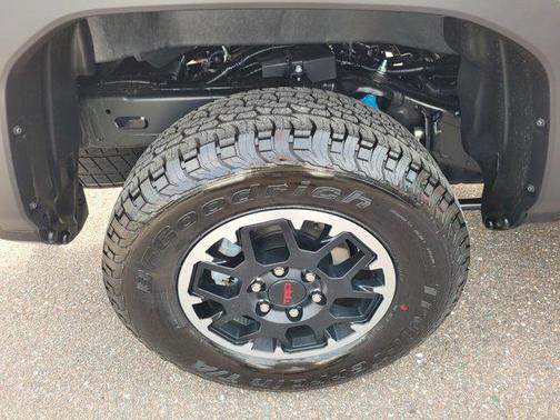 2025 Toyota Tacoma TRD Off Road
