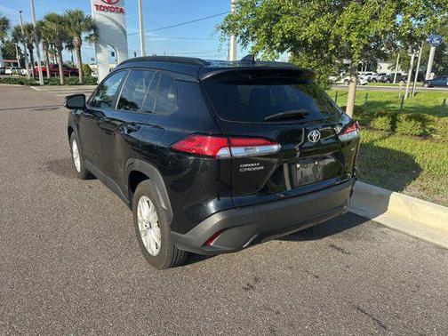 2022 Toyota Corolla Cross LE