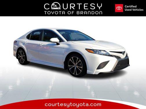 2019 Toyota Camry SE
