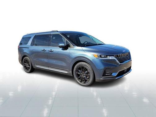 2023 Kia Carnival SX