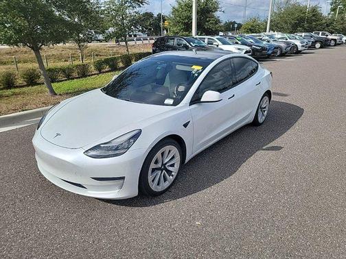 2021 Tesla Model 3 Standard Range Plus